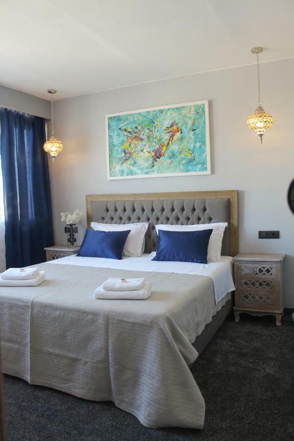 Luxury Split Apartment With View Eksteriør bilde