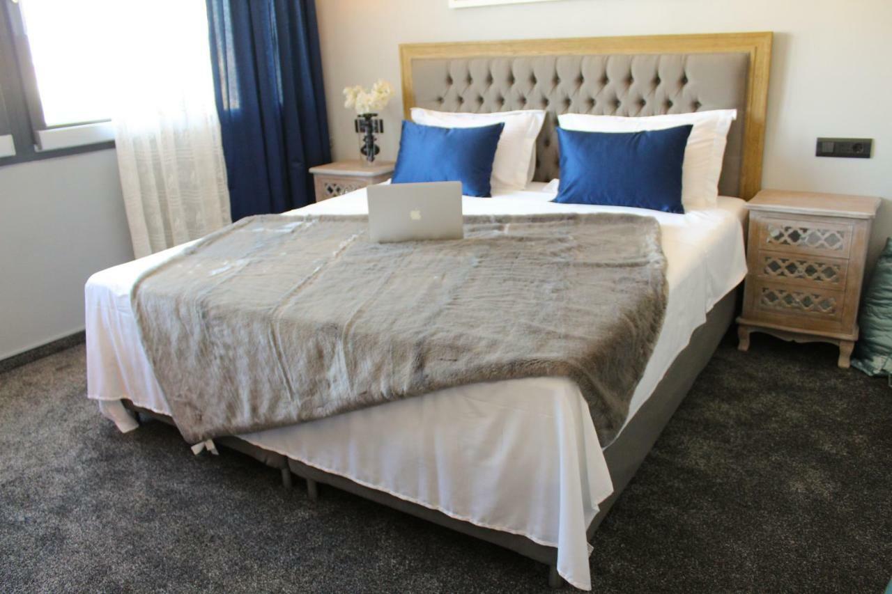 Luxury Split Apartment With View Eksteriør bilde